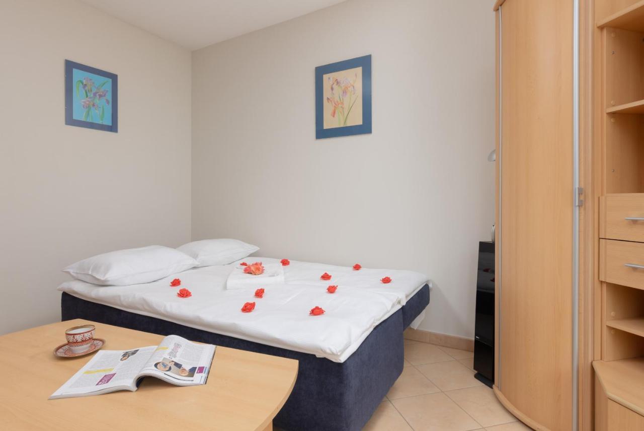 Pejzażowa Metro Wilanowska Mokotów By Renters Warszawa